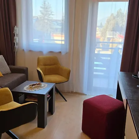 Aquapark - Apartament Bešeňová