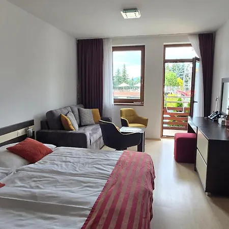 Aquapark - * Bešeňová